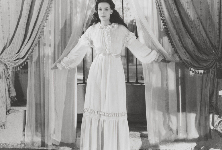 El peñón de las ánimas (The Rock of Souls). 1942. Mexico. Directed by Miguel Zacarías. Courtesy Alamy.