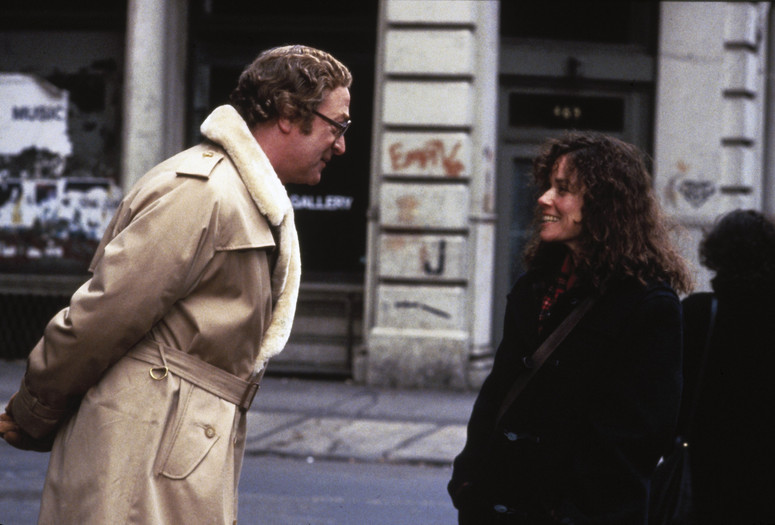 Hannah and Her Sisters. 1986. USA. Directed by Woody Allen. Courtesy Park Circus/Metro-Goldwyn-Mayer Studios Inc. All Rights Reserved