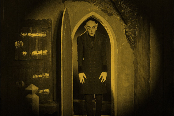 Nosferatu, eine Symphonie des Grauens (Nosferatu: A Symphony of Horror). 1922. Directed by F. W. Murnau