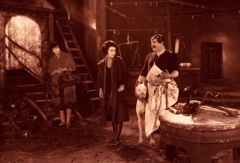 Die freudlose Gasse (The Joyless Street). 1925. Germany. Directed by G. W. Pabst. Courtesy Filmmuseum München