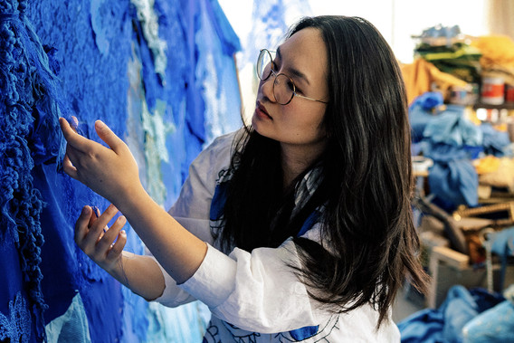 Artist Talk with Amanda Phingbodhipakkiya