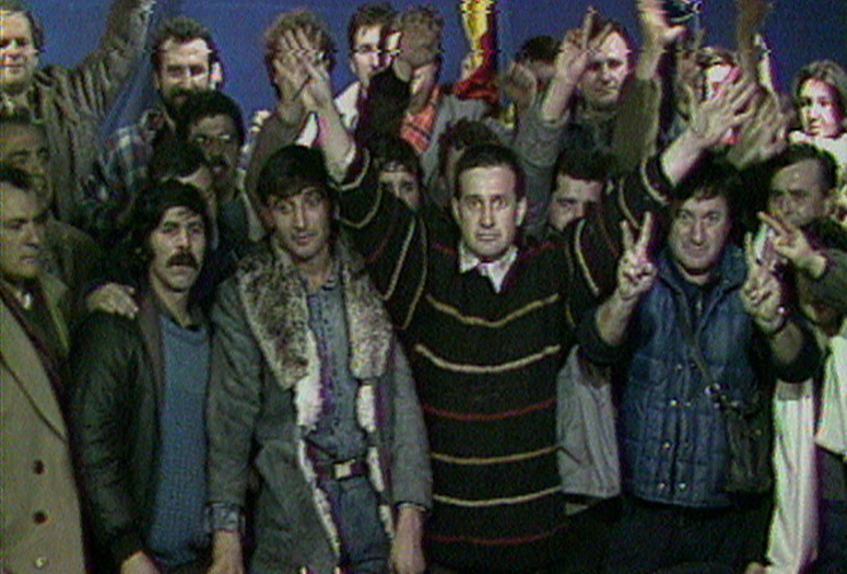 Videograms of a Revolution. 1992. Germany/Romania. Directed by Harun Farocki, Andrei Ujică. Courtesy Harun Farocki Filmproduktion