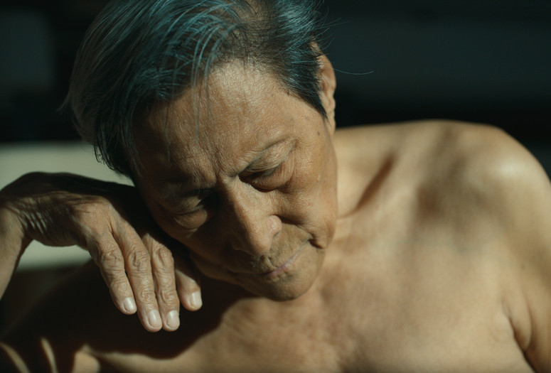 黑衣人 (Man in Black). 2023. France/USA/UK. Directed by Wang Bing. Courtesy Icarus Films