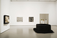 Against the Grain: Contemporary Art from the Edward R. Broida Collection. May 3–Jul 10, 2006. 3 other works identified