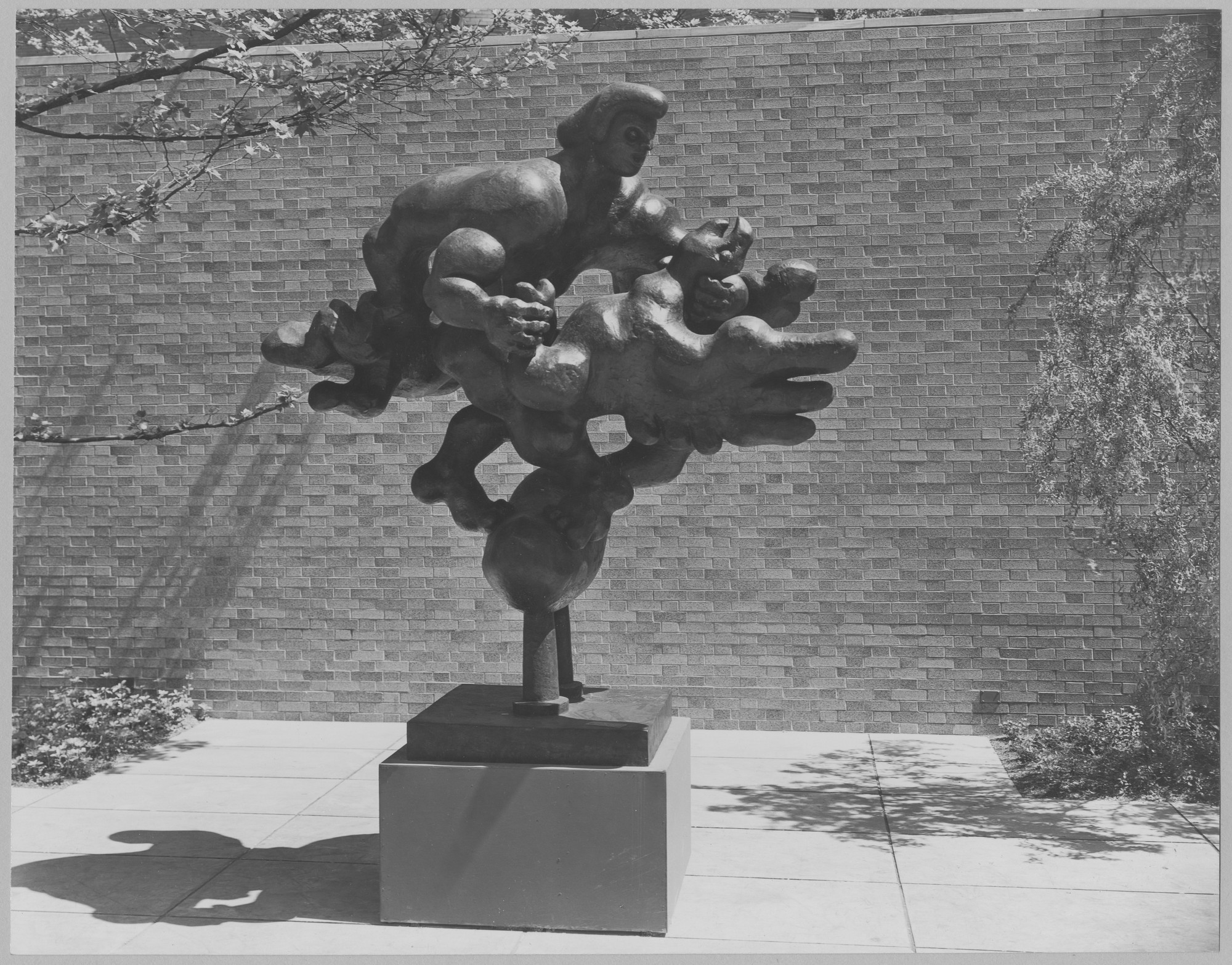 Installation view of the exhibition "The Sculpture of Jacques Lipchitz