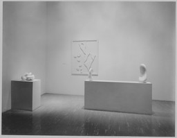 芸術写真 arp / The Museum of Modern Art Sophie Taeuber-Arp at MOMA, New York | XIBT Contemporary Art