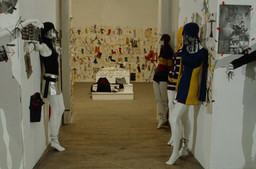Installation photo, 4 of 7