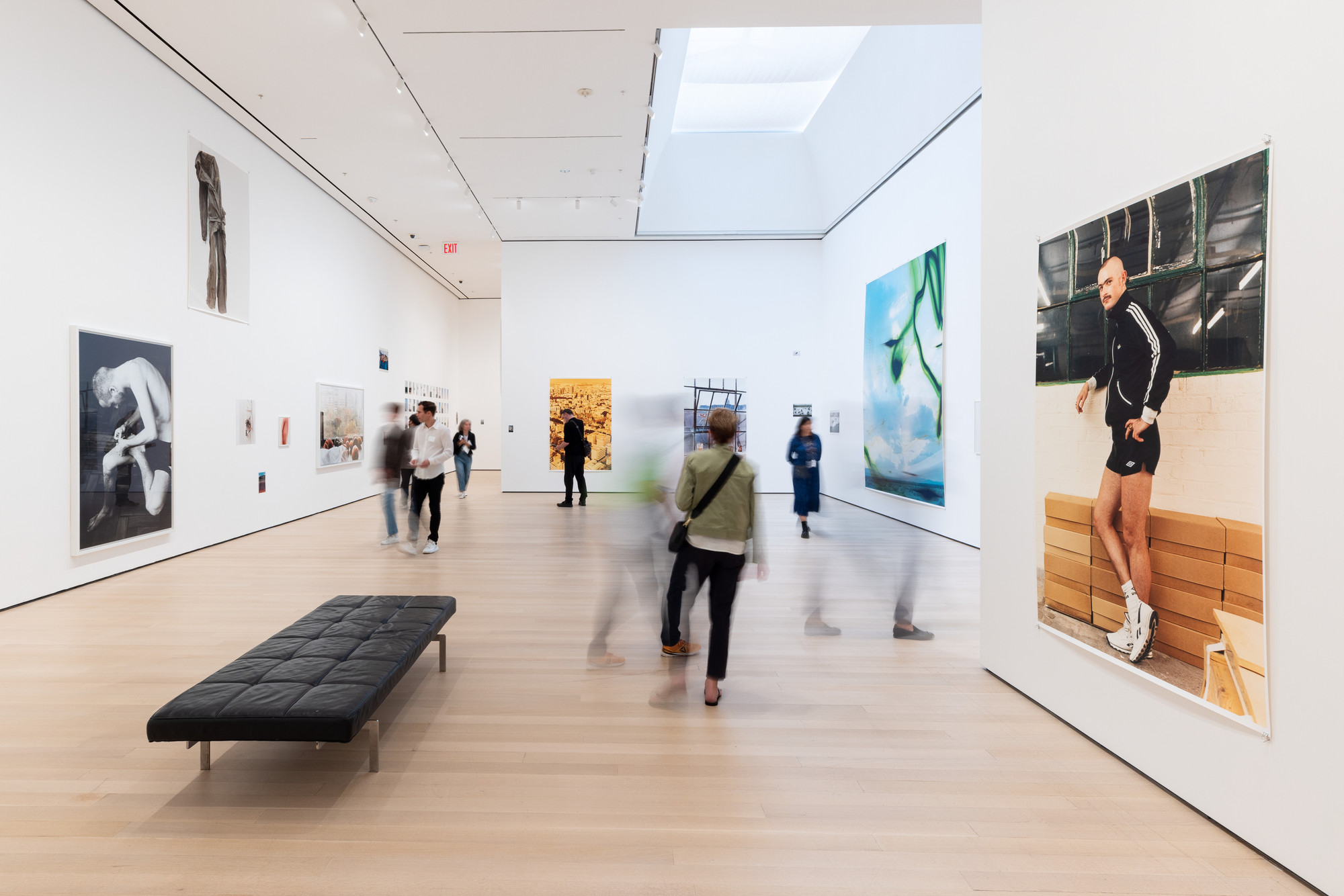 Wolfgang Tillmans: To look without fear - Hardcover – MoMA