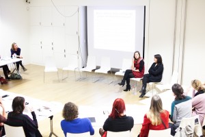 MoMA Alzheimer’s Project staff-members Laurel Humble and Meryl Schwartz speak at the Stedelijk Museum. Photo: Tomek Whitfield