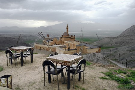 Ishak-Pasa-Sarayi-Agri