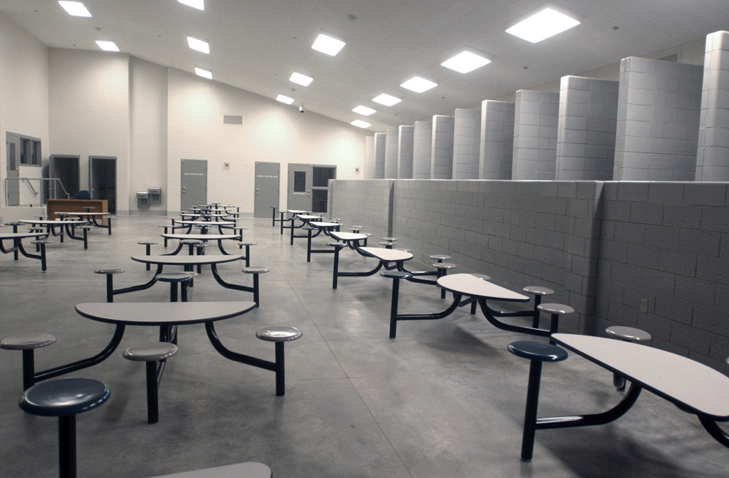 Thomson Correctional Center, Thomson, Ill. 02-24-04