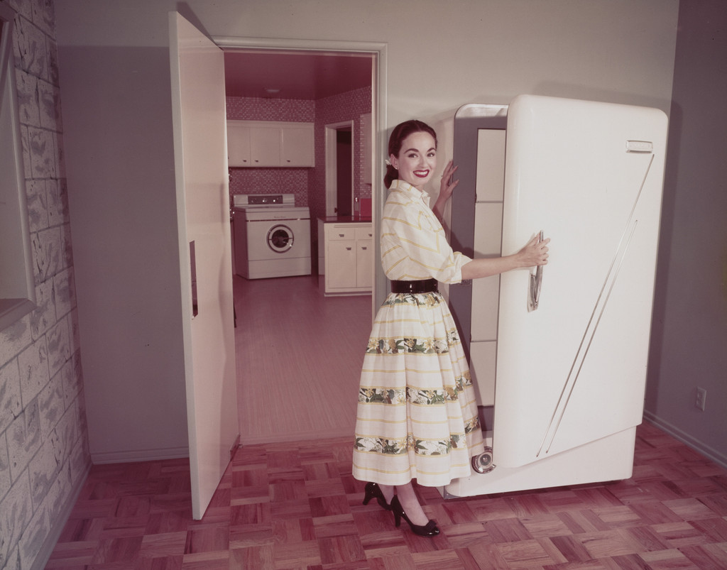 Ann Blyth Moving into Her New Home