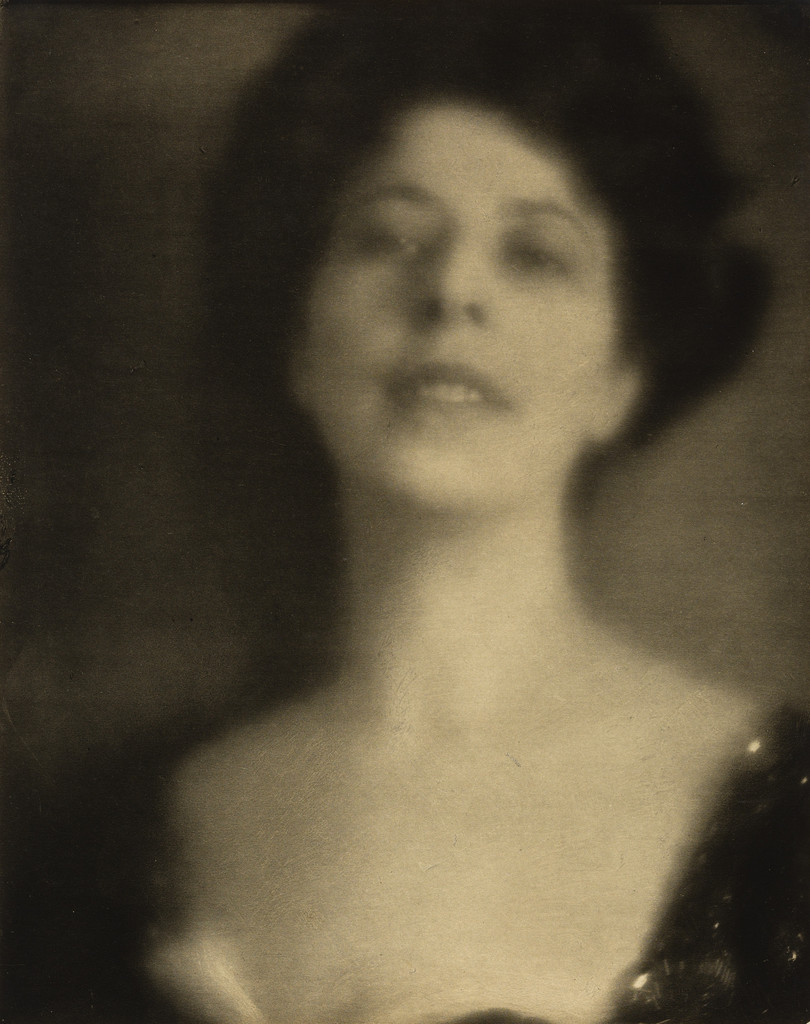 Mrs. Condé Nast