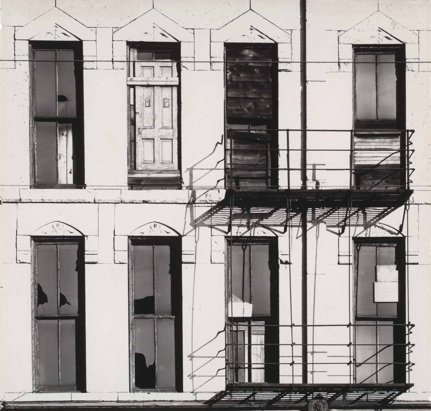 Harry Callahan. Wells Street, Chicago. 1949