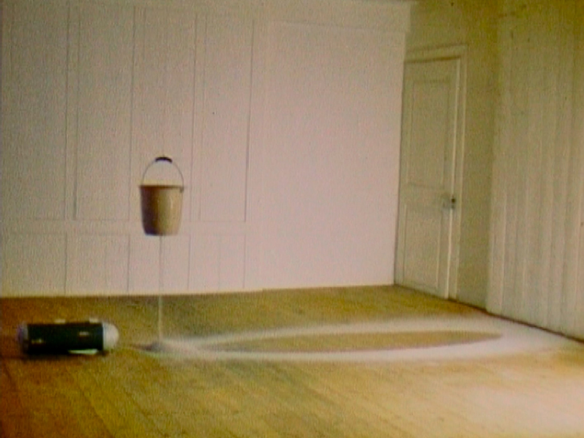 Roman Signer. Sand. 1988