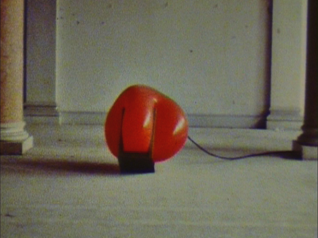 Balloon with Stool, 1