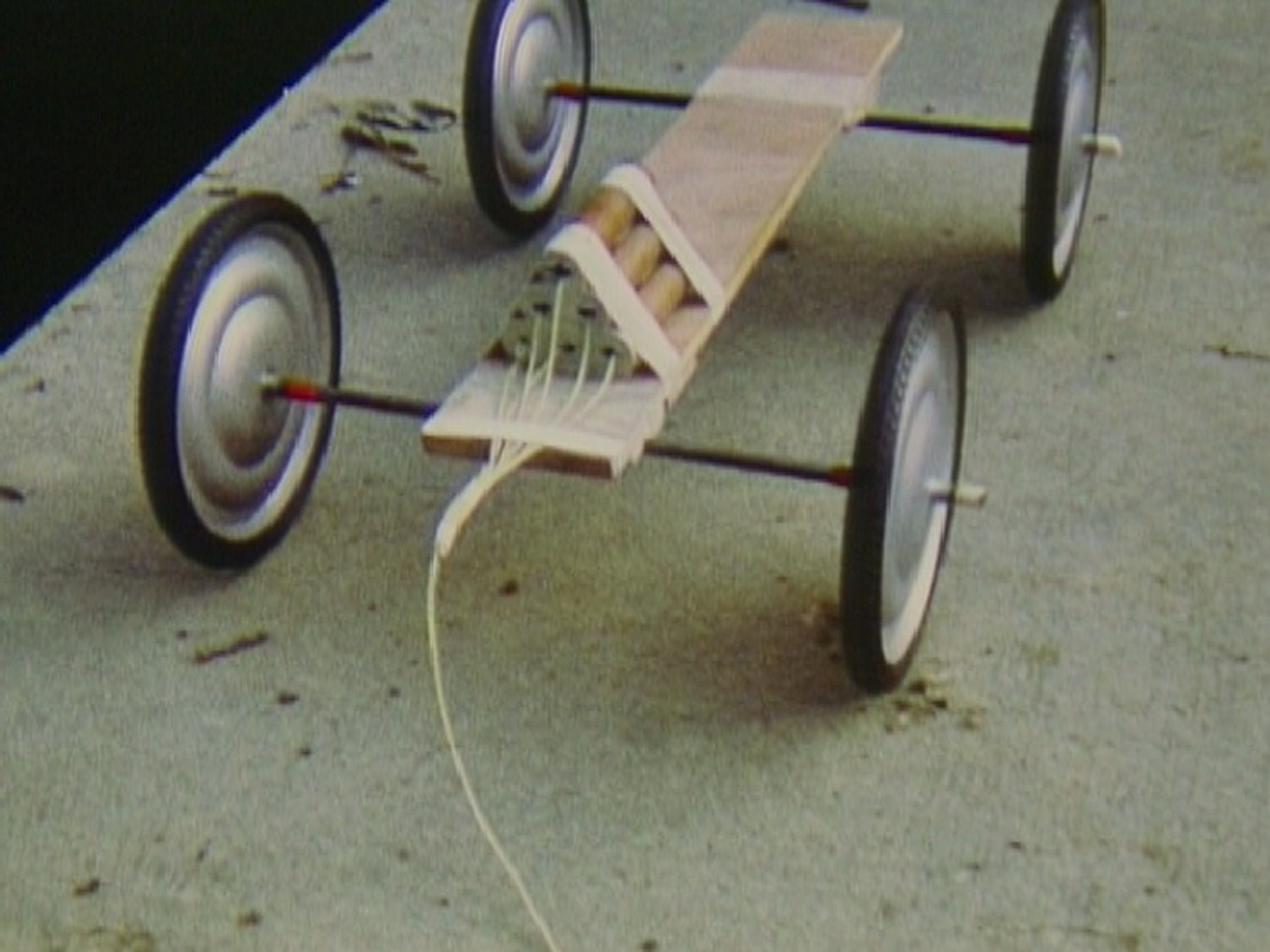 Roman Signer. Carriage. n/a