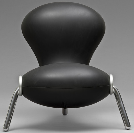 Embryo Chair