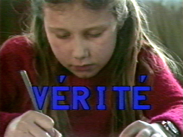 Jean-Luc Godard, Anne-Marie Miéville. France/tour/détour/deux/enfants, Mouvement 1: Obscur/Chimie (Dark/Chemistry). 1978