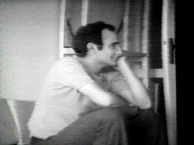 Jean-Luc Godard, Anne-Marie Miéville. Six fois deux/Sur et sous la communication, Part 6B: Jacqueline et Ludovic