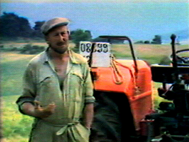 Jean-Luc Godard, Anne-Marie Miéville. Six fois deux/Sur et sous la communication, Part 1B: Louison. 1976