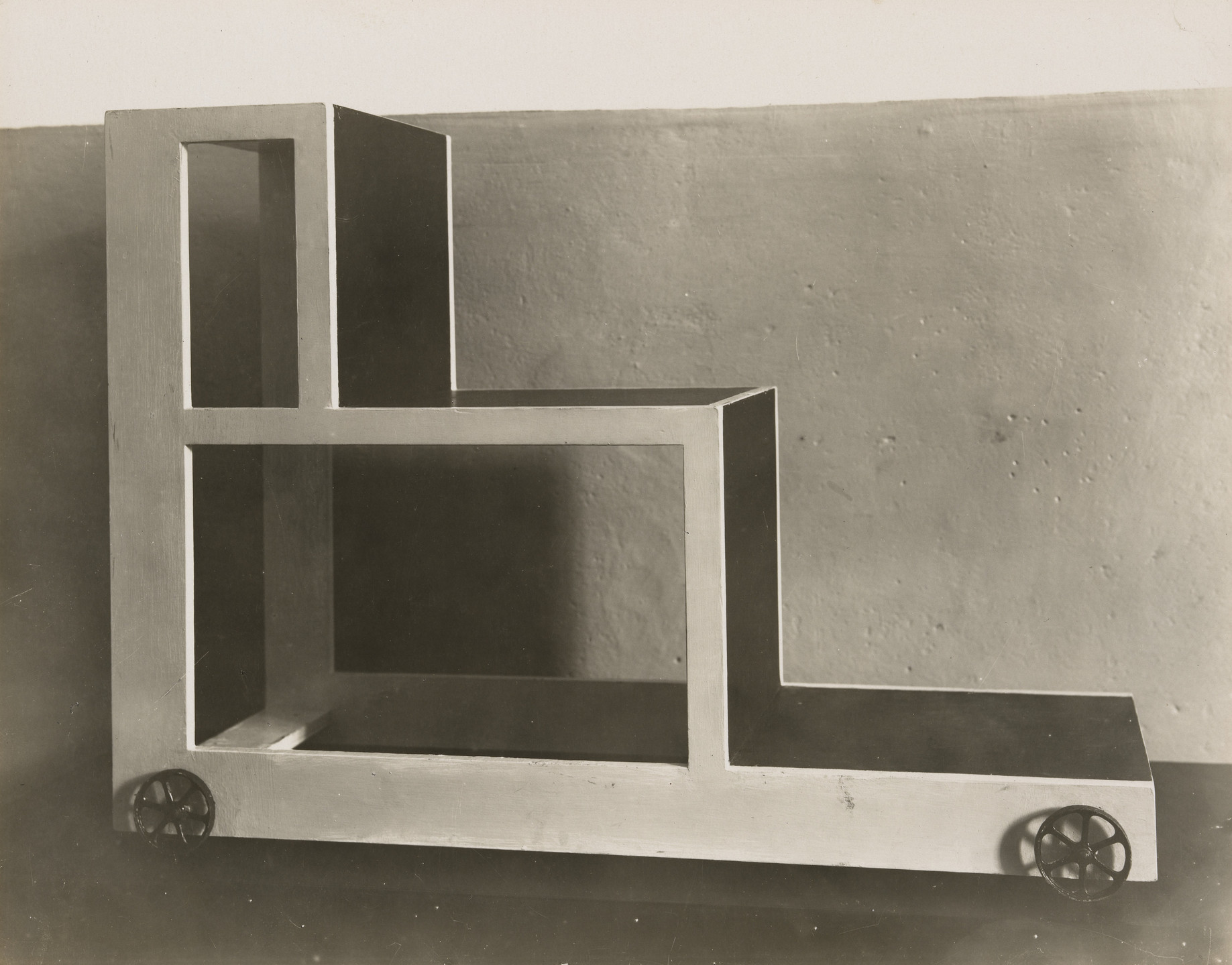 Lucia Moholy. Alma Buscher’s Ladder Chair for Children’s Room. 1923–25