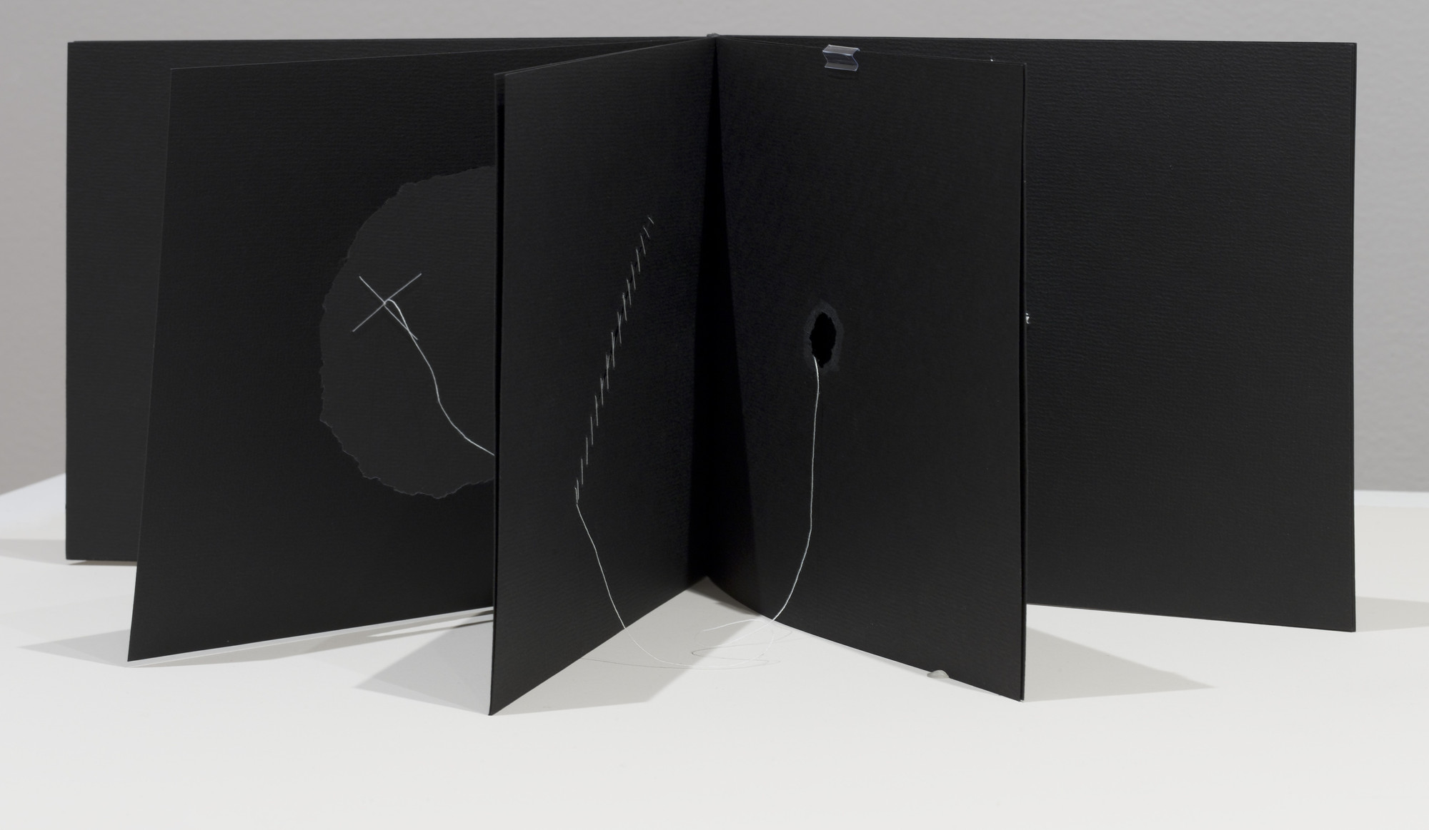 Anna Maria Maiolino. Trajetóraia II. 1976