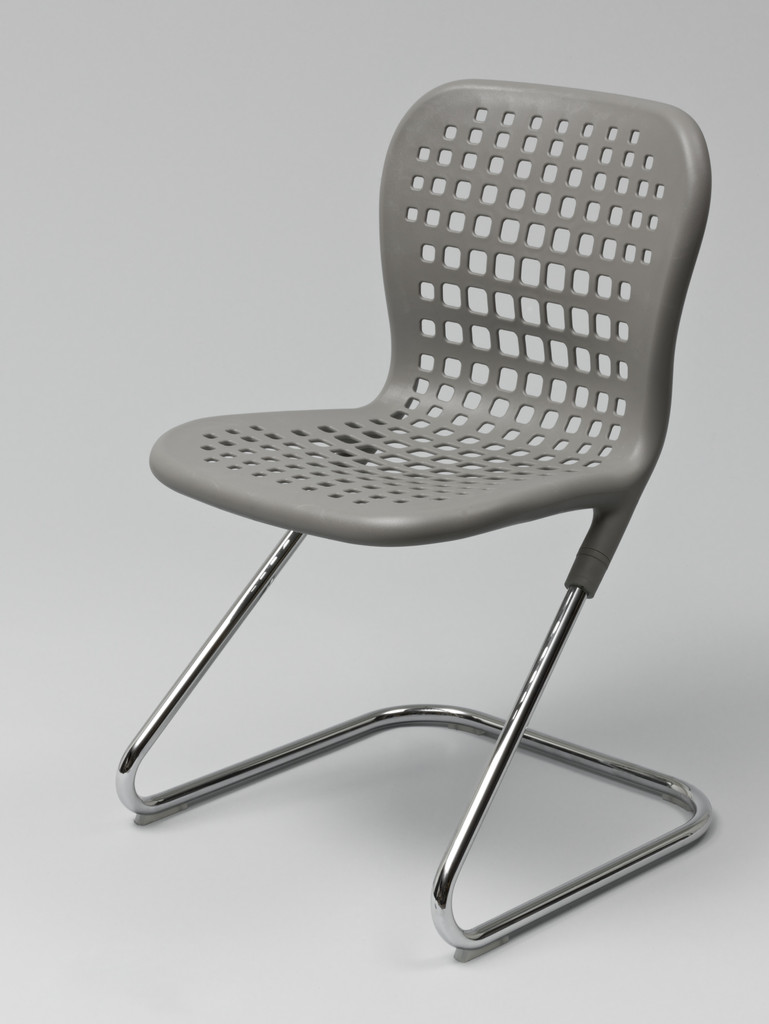 Nic Chair