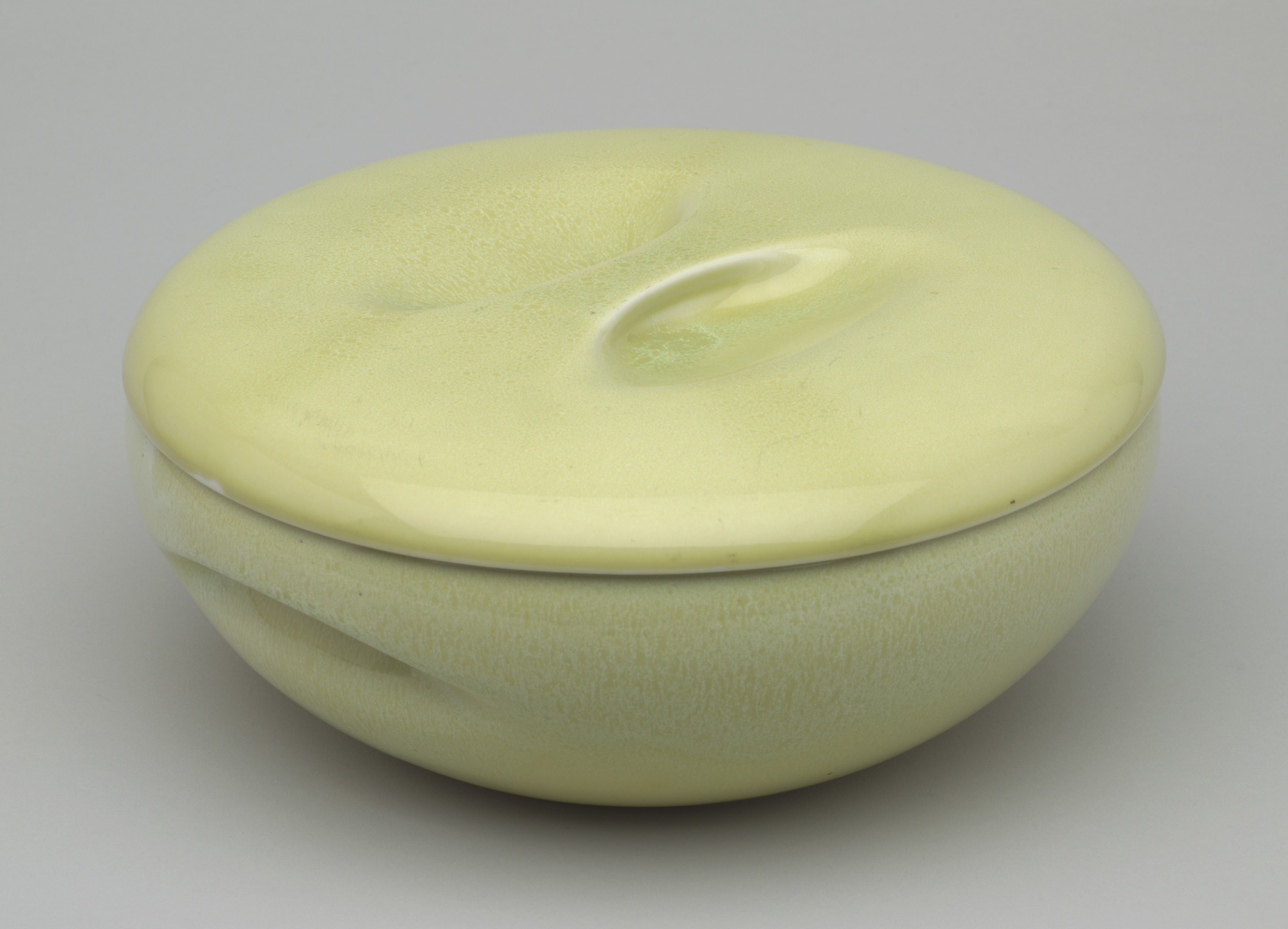 Russell Wright American Modern Grey Covered Casserole 1930s