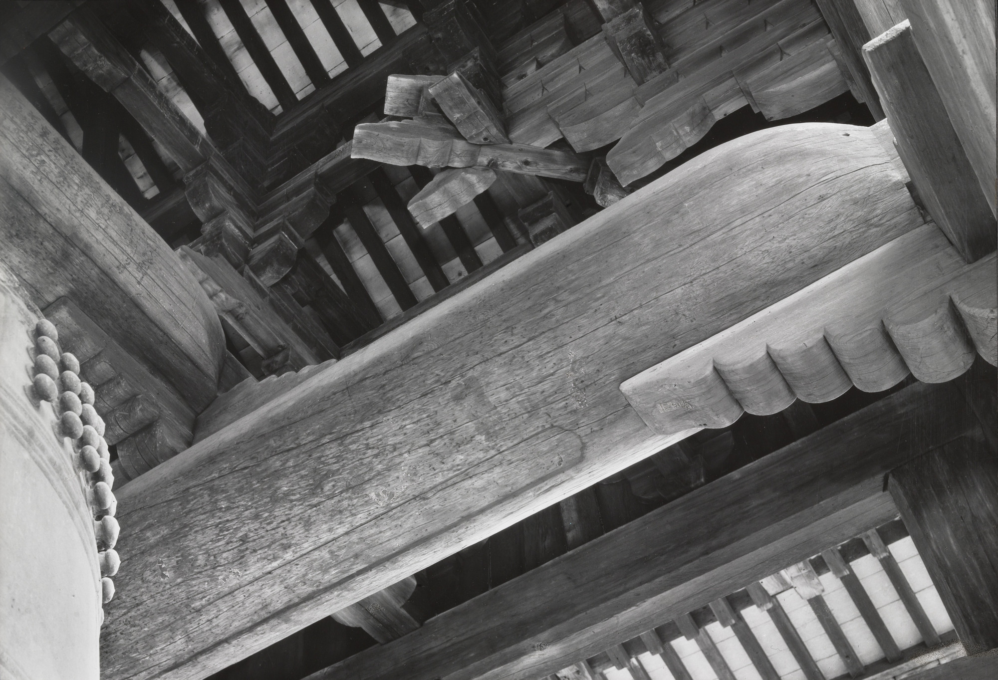 Yoshio Watanabe. Ancient Architecture at Nara