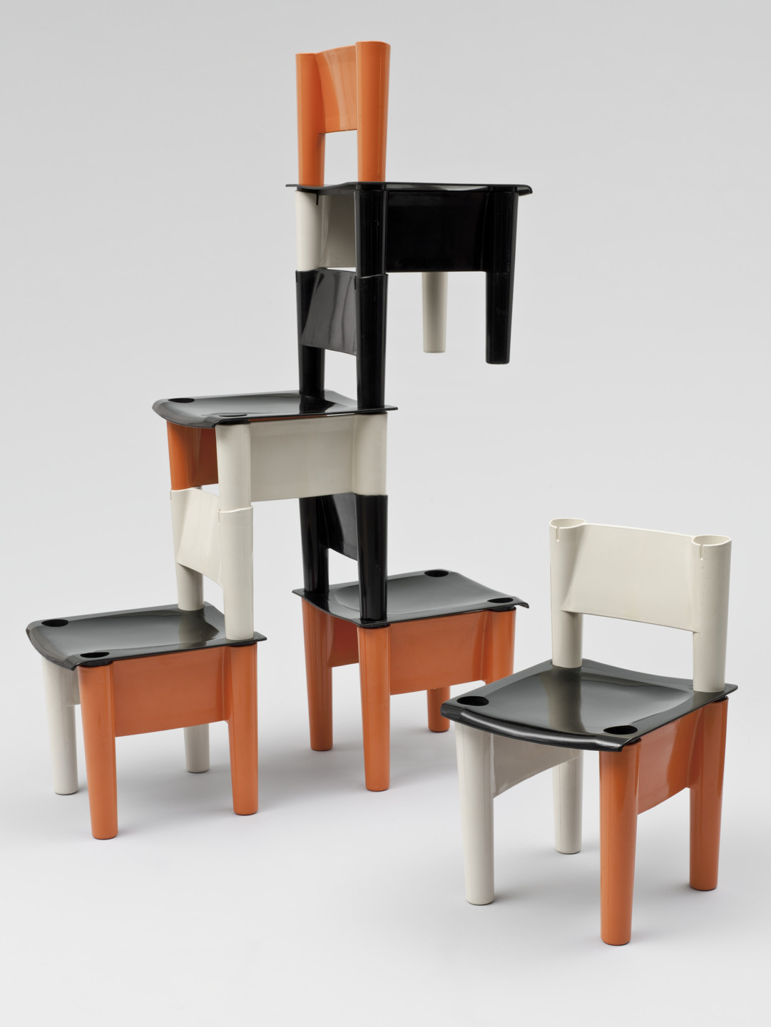 Donato D&#39;Urbino, Jonathan De Pas, Paolo Lomazzi, Giorgio DeCurso. Chica demountable child&#39;s chairs. 1971