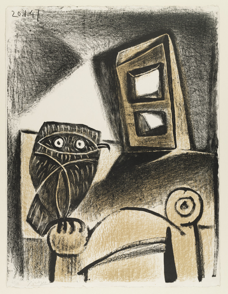 Owl with Chair, Ochre Background (Hibou à la chaise, fond ochré)