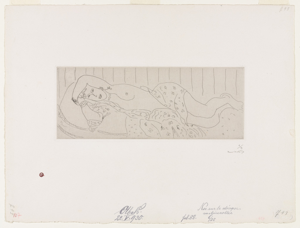 Nude on Couch, Draped in Flowered Material (Nu couché, drapé dans une étoffe fleurie)