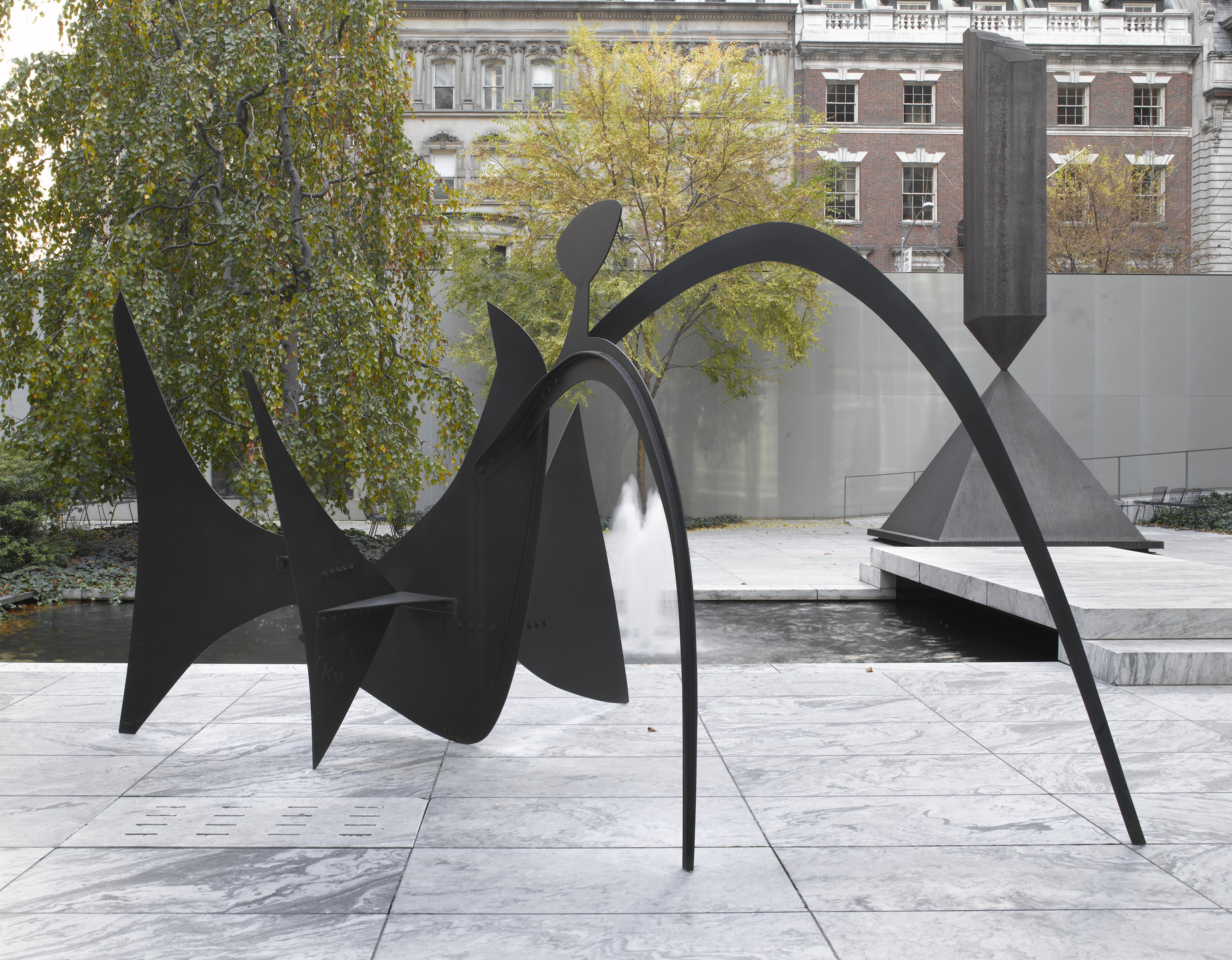 Alexander Calder. Black Widow. Waterbury, Connecticut, 1959
