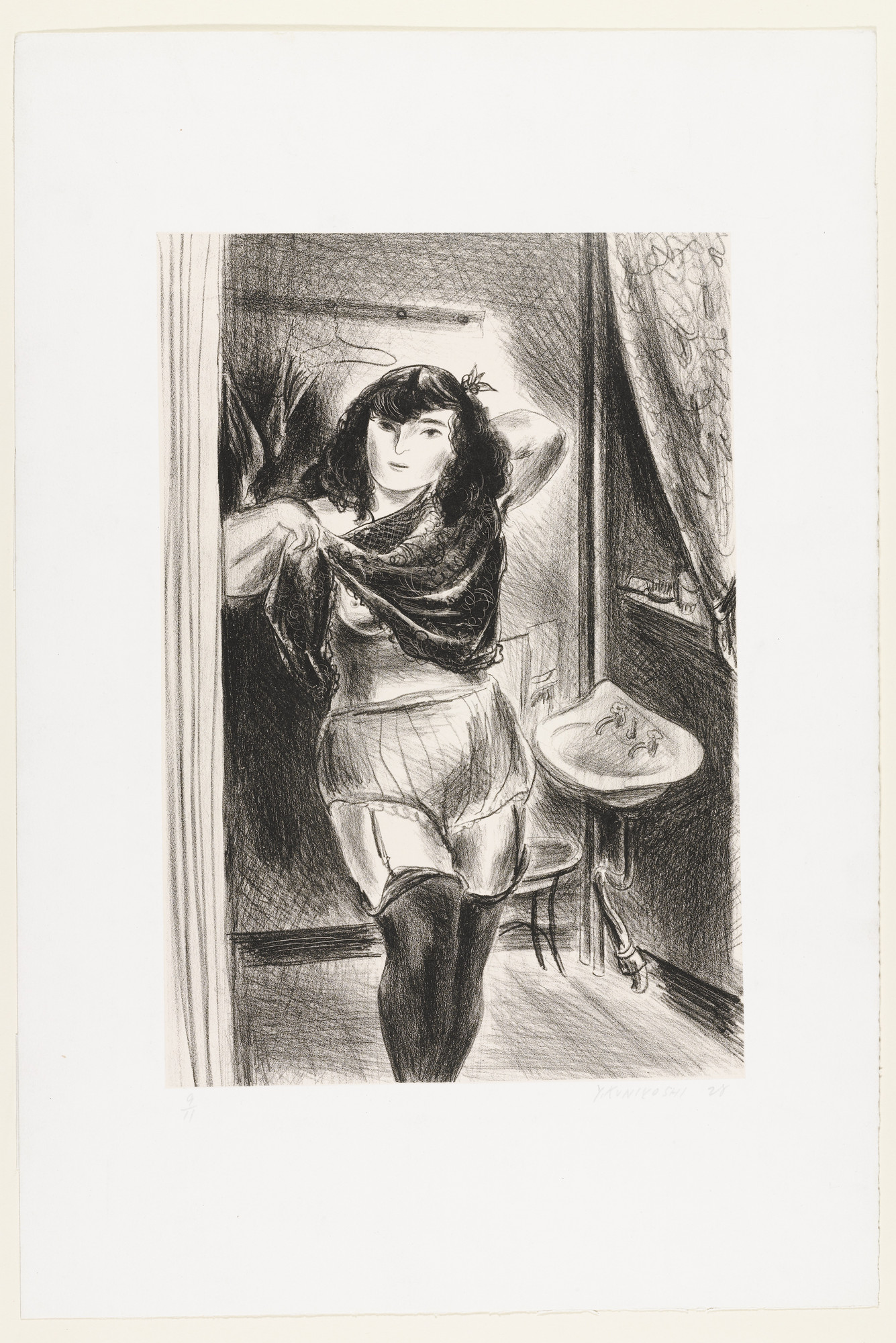 Yasuo Kuniyoshi. Dressing
