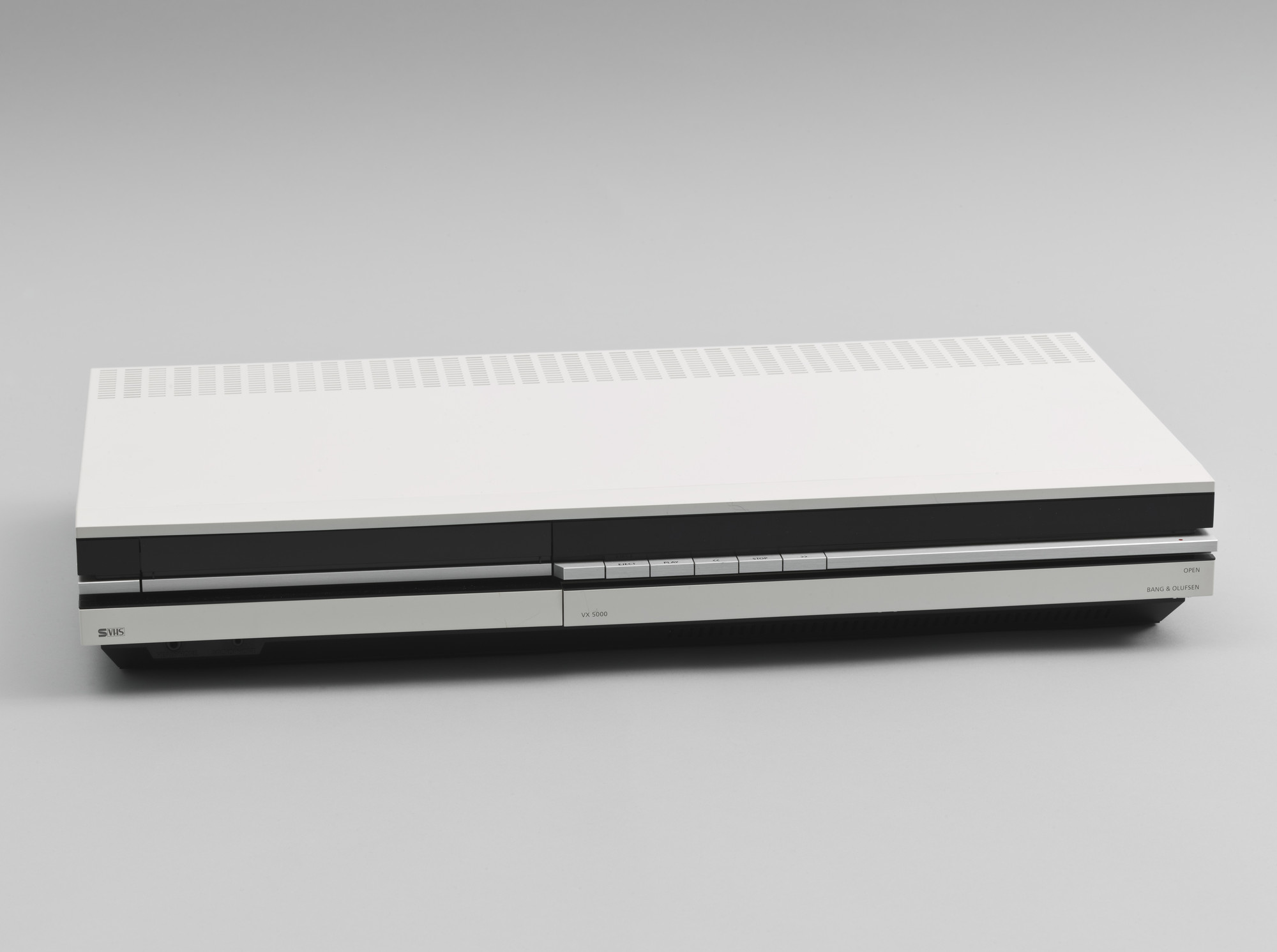 David Lewis. Beocord VX 5000 Video Cassette Recorder. 1989 | MoMA