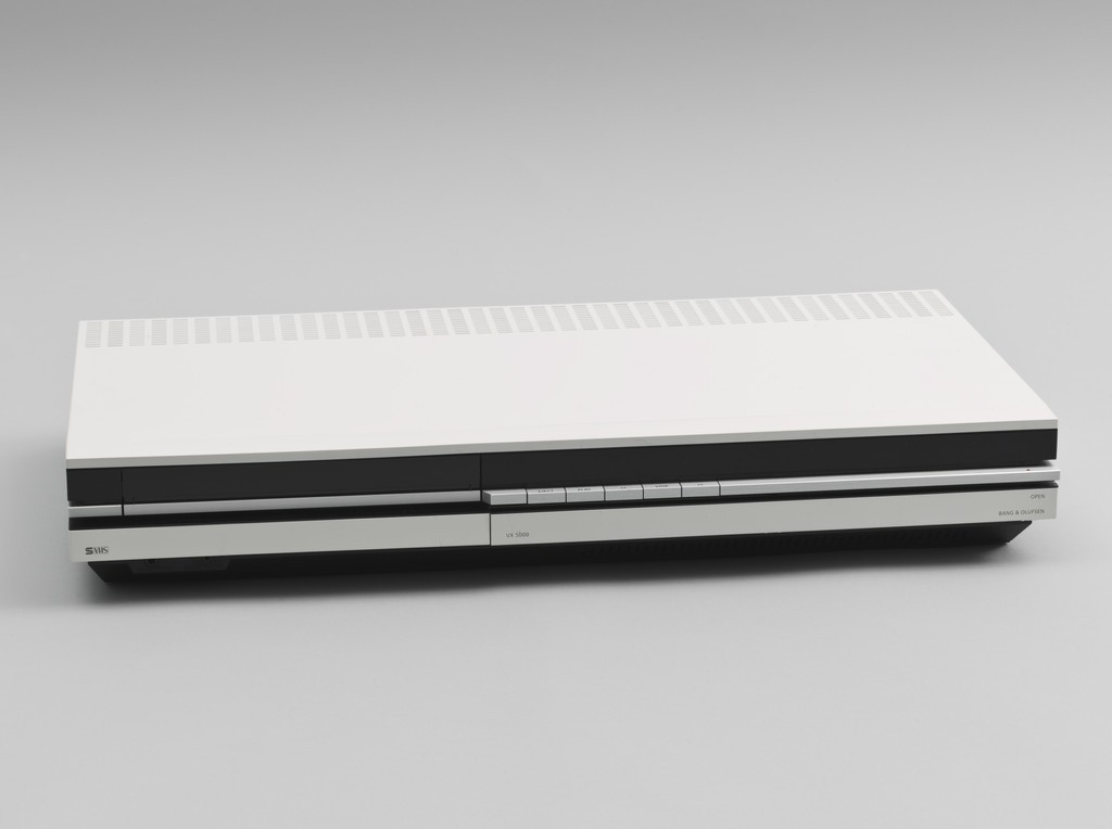 Beocord VX 5000 Video Cassette Recorder