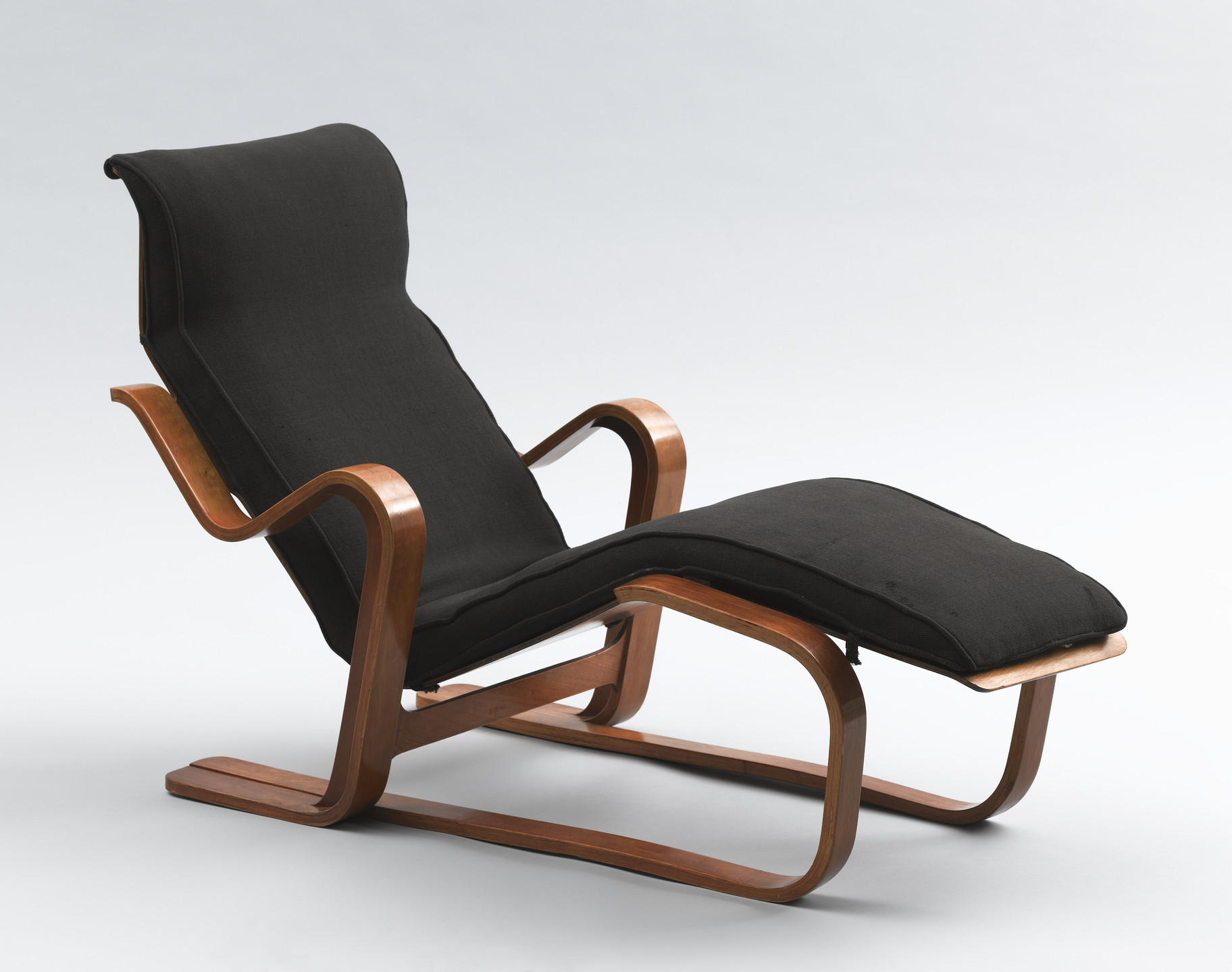 Marcel Breuer. Chaise Longue. 1935-1936
