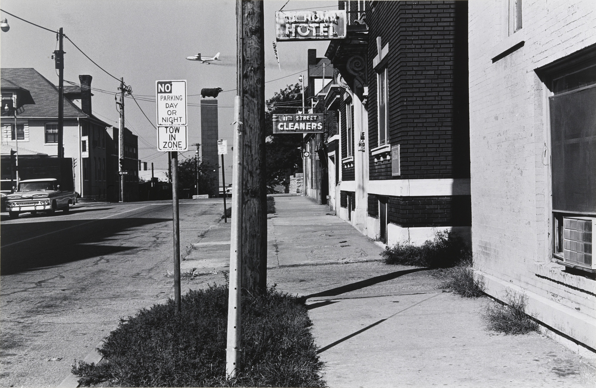 Lee Friedlander. Kansas City, Missouri