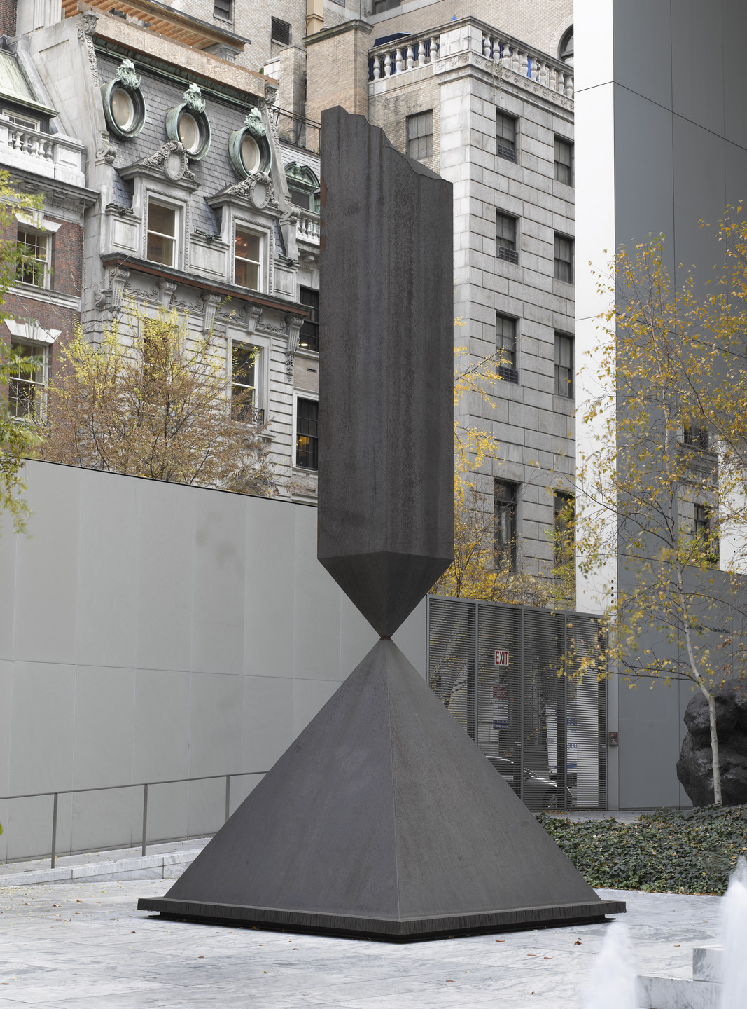 Barnett Newman. Broken Obelisk. 1963-69