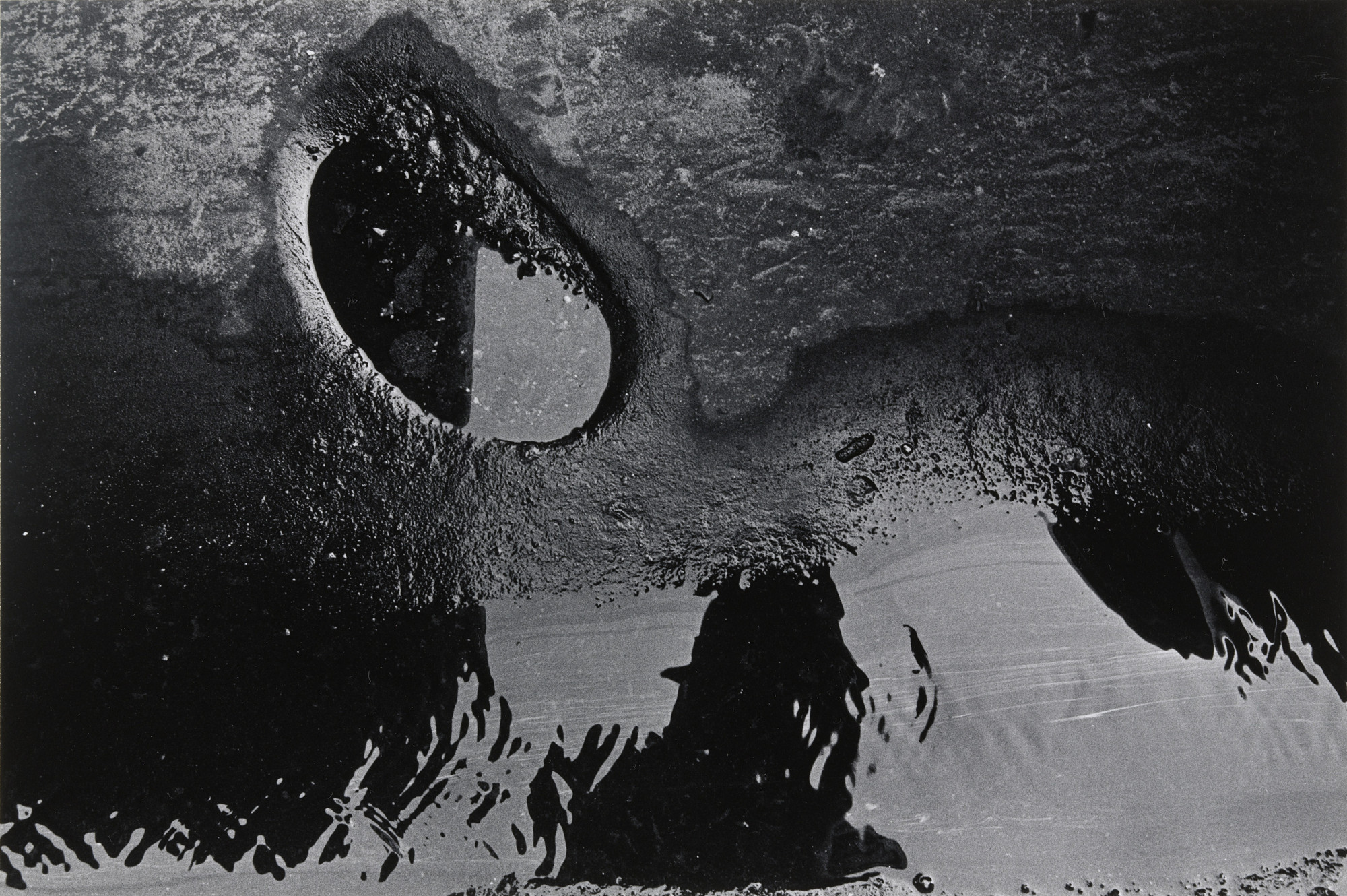 Joseph Dankowski. Gutter