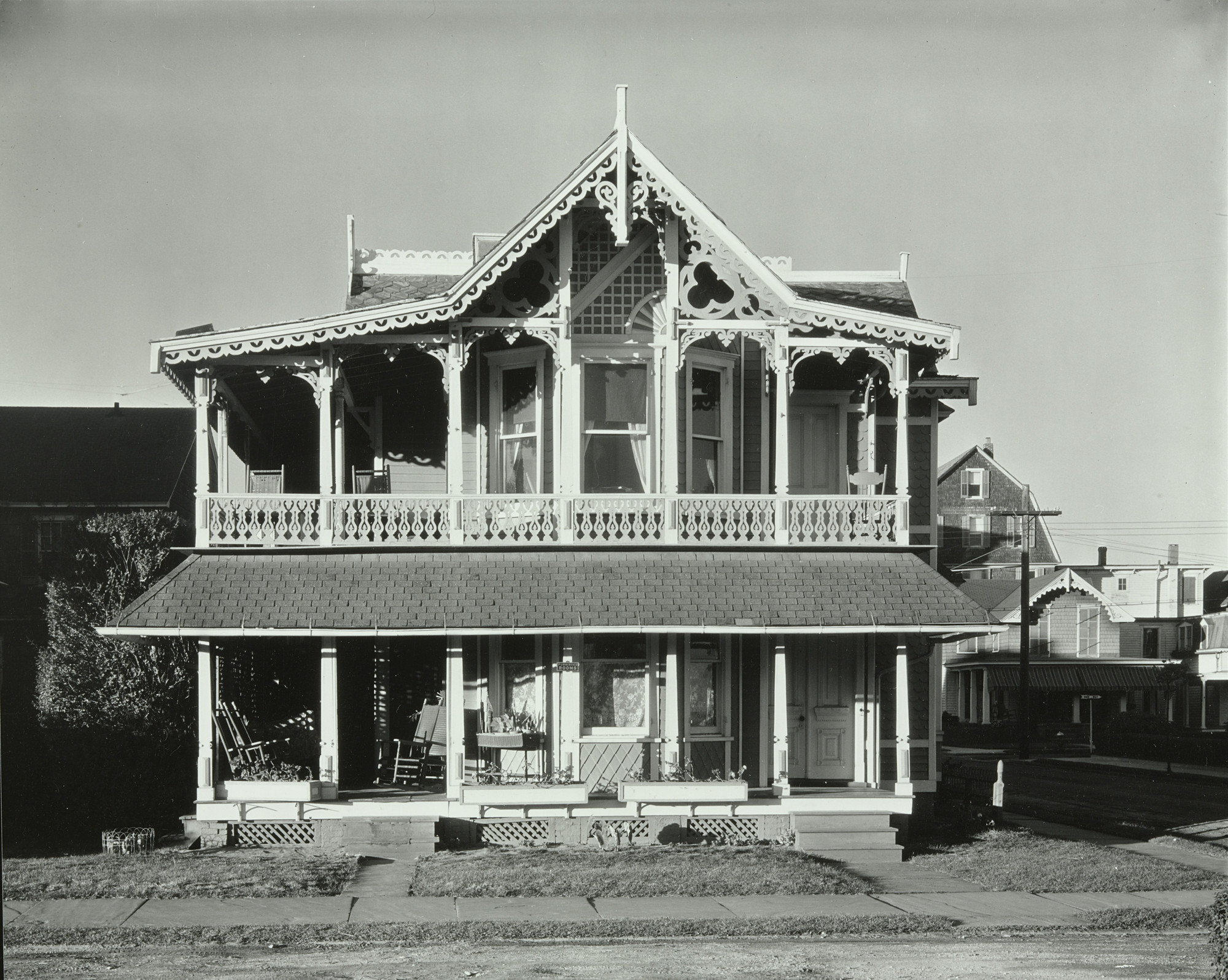 Walker Evans. Jigsaw House at Ocean City, New Jersey