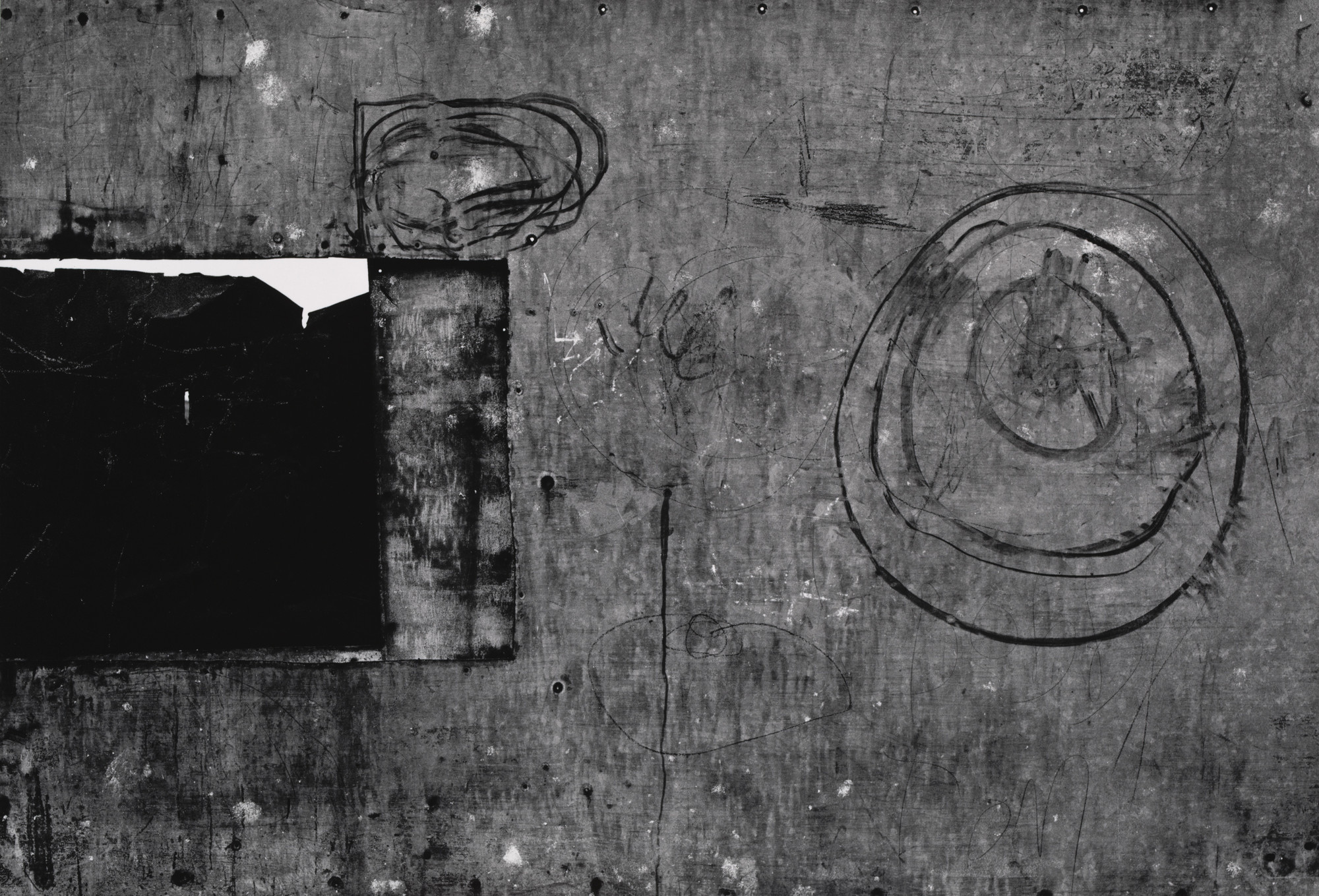 Aaron Siskind. Bronx I