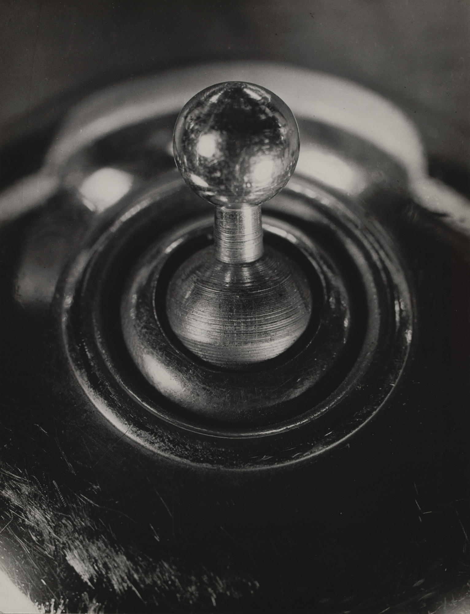 Man Ray (Emmanuel Radnitzky). Untitled