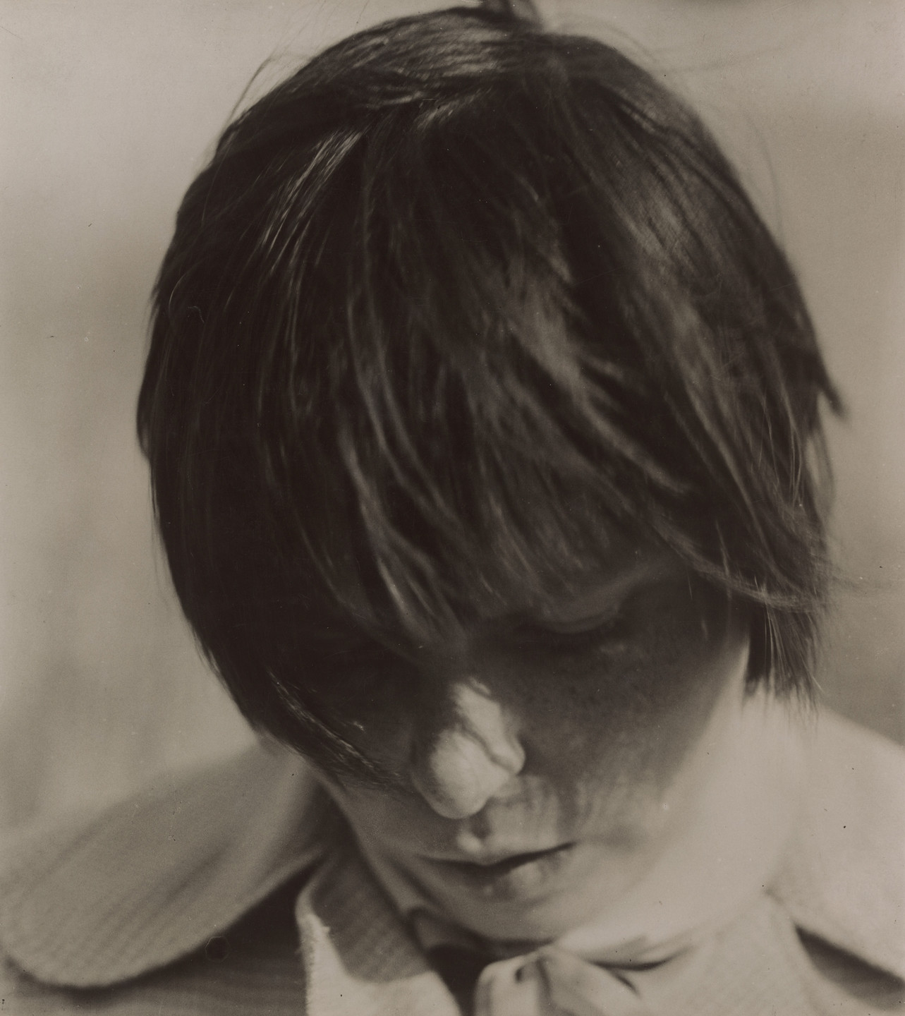 Lucia Moholy. Edith Tschichold. 1926