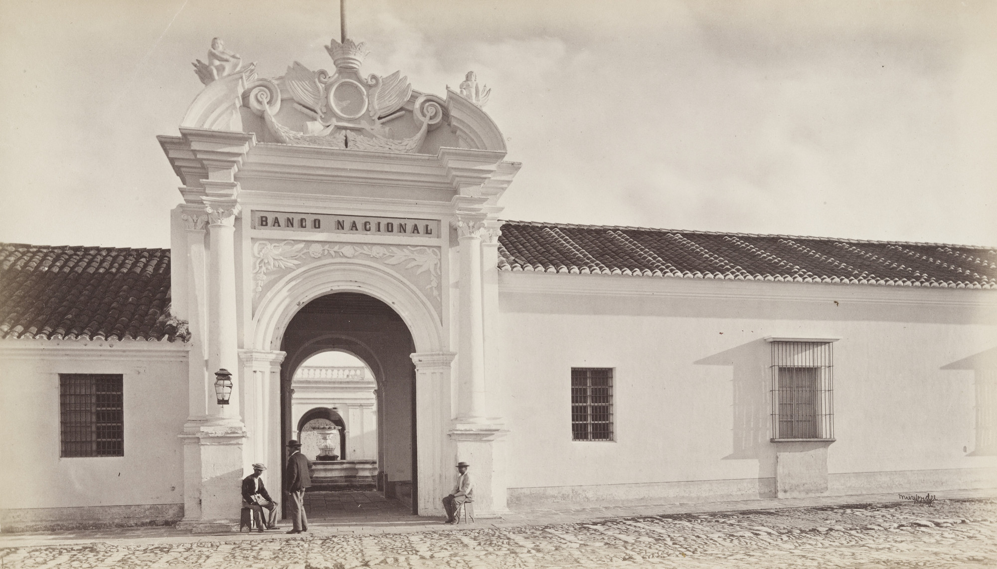 Eadweard J. Muybridge. National Bank, Guatemala