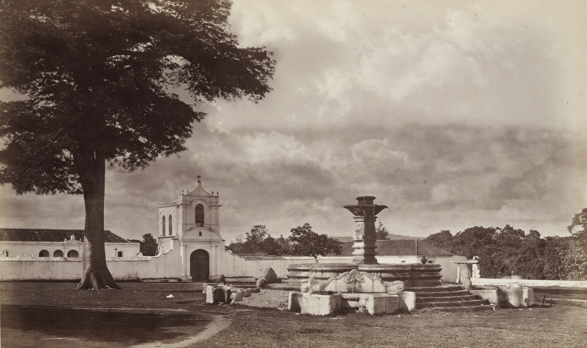 Eadweard J. Muybridge. Yocotenango
