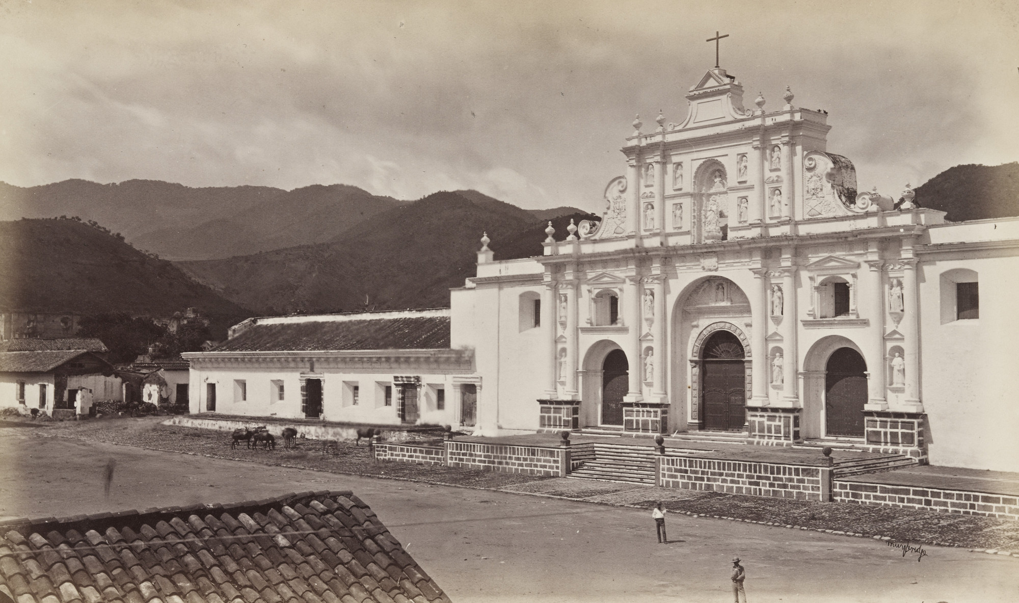 Eadweard J. Muybridge. Cathedral, Antigua de Guatemala. 1875