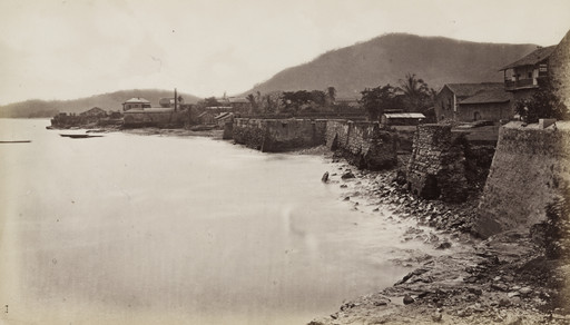 Around the Walls, Panama