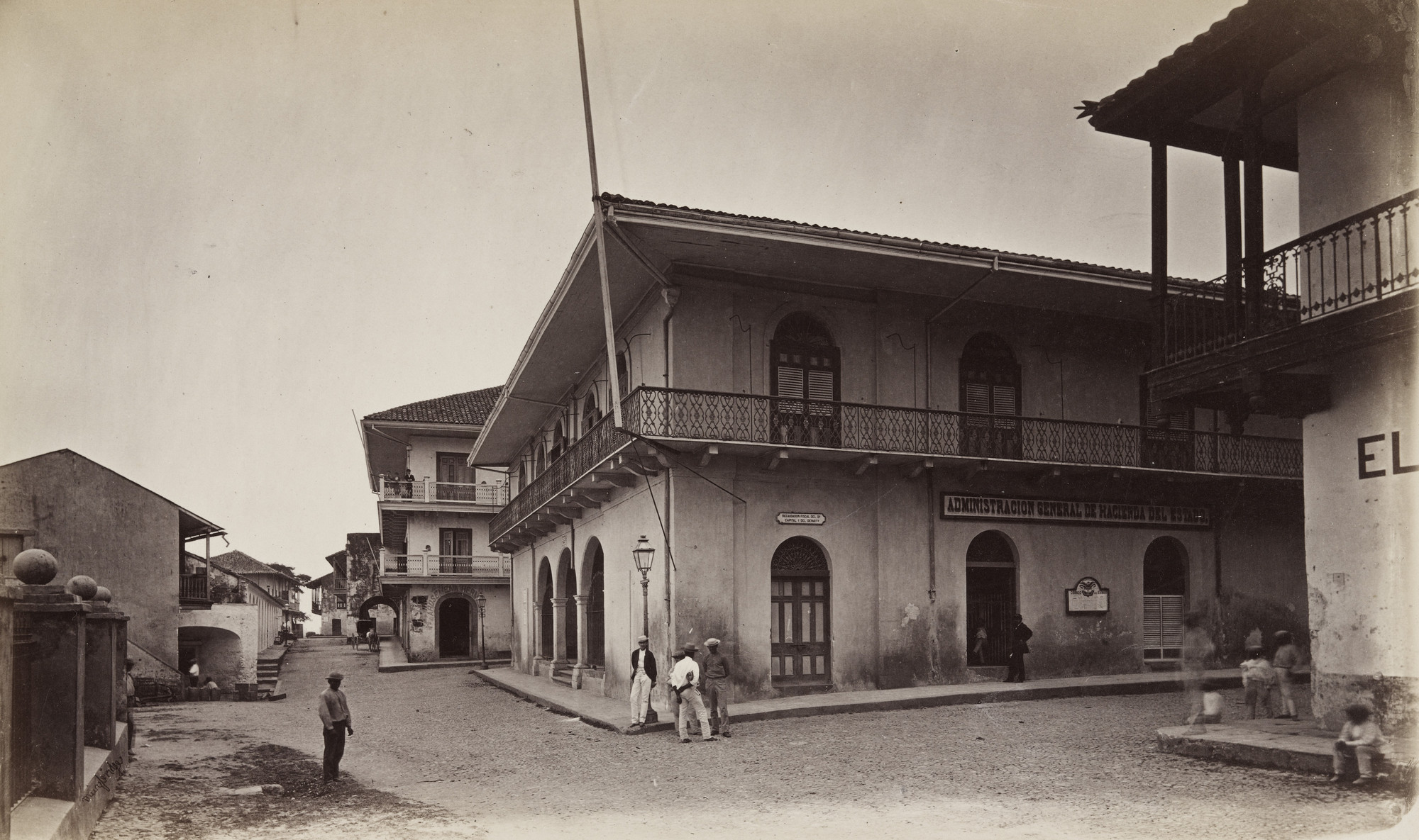 Eadweard J. Muybridge. Palace of the President, Panama